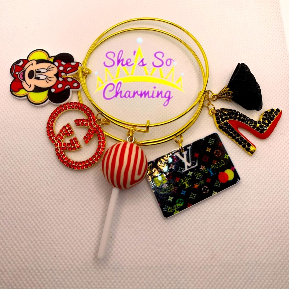Charm bracelet